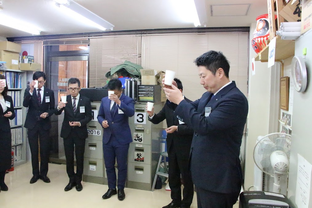 事務所開き及び新年挨拶回り 報告